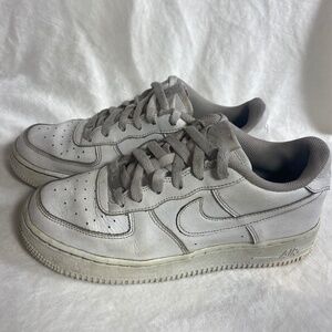 Women’s Air Force Ones